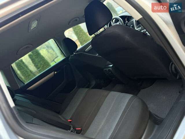 Сірий Фольксваген Пассат, об'ємом двигуна 1.6 л та пробігом 258 тис. км за 9800 $, фото 70 на Automoto.ua