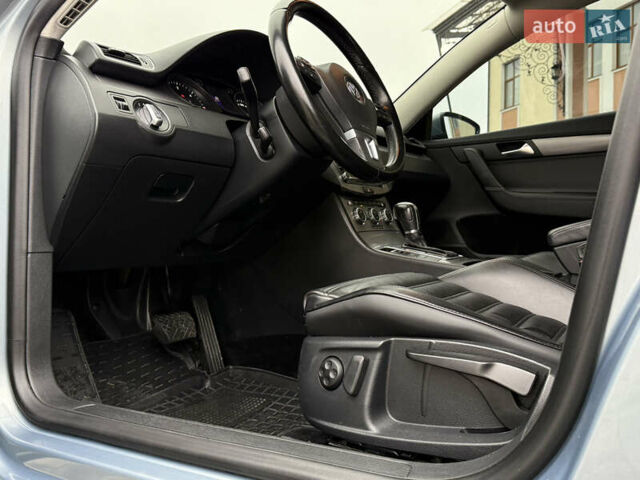 Сірий Фольксваген Пассат, об'ємом двигуна 2 л та пробігом 257 тис. км за 12000 $, фото 41 на Automoto.ua