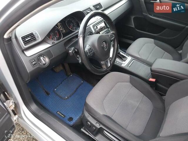 Серый Фольксваген Пассат, объемом двигателя 2 л и пробегом 277 тыс. км за 10800 $, фото 19 на Automoto.ua
