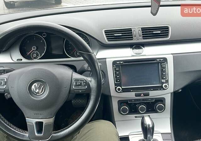 Сірий Фольксваген Пассат, об'ємом двигуна 2 л та пробігом 225 тис. км за 10700 $, фото 9 на Automoto.ua