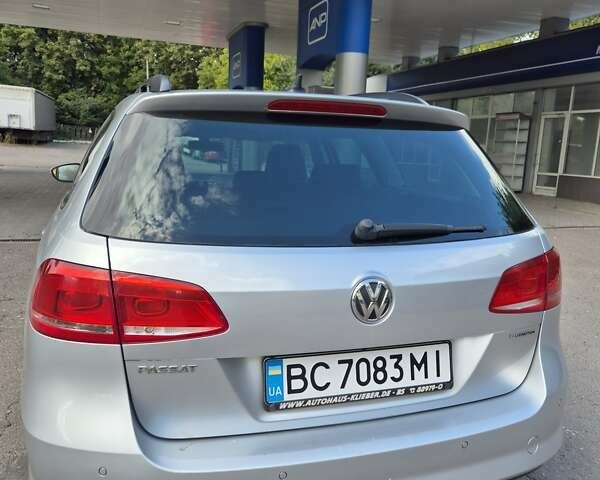 Сірий Фольксваген Пассат, об'ємом двигуна 1.6 л та пробігом 370 тис. км за 9200 $, фото 3 на Automoto.ua
