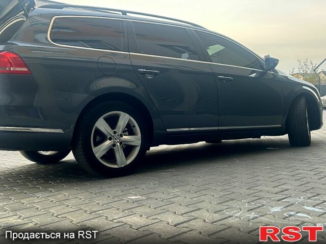 Серый Фольксваген Пассат, объемом двигателя 2 л и пробегом 246 тыс. км за 12000 $, фото 3 на Automoto.ua
