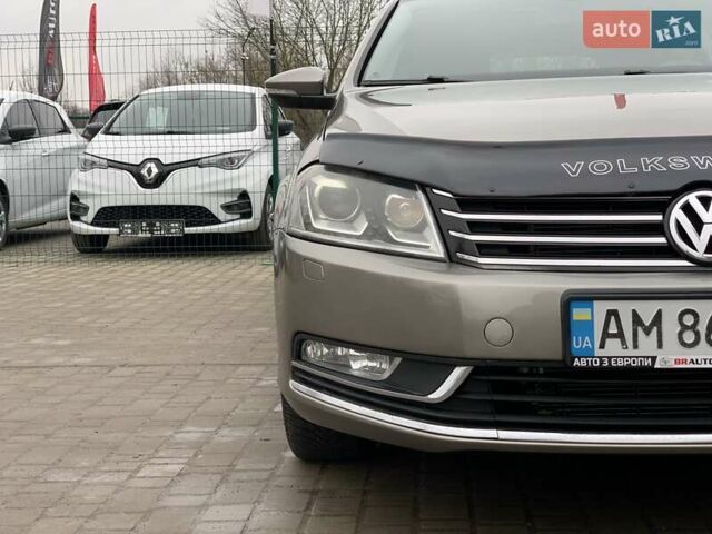 Серый Фольксваген Пассат, объемом двигателя 2 л и пробегом 258 тыс. км за 10955 $, фото 8 на Automoto.ua