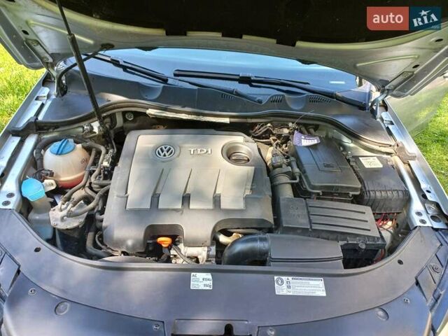 Сірий Фольксваген Пассат, об'ємом двигуна 1.6 л та пробігом 278 тис. км за 9310 $, фото 17 на Automoto.ua