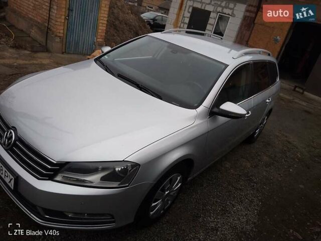 Серый Фольксваген Пассат, объемом двигателя 2 л и пробегом 277 тыс. км за 10800 $, фото 7 на Automoto.ua
