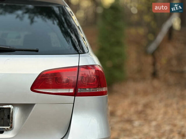 Сірий Фольксваген Пассат, об'ємом двигуна 1.6 л та пробігом 258 тис. км за 9800 $, фото 30 на Automoto.ua