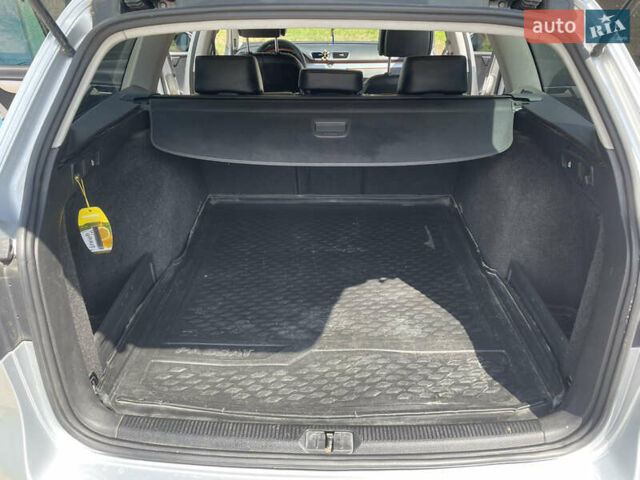 Серый Фольксваген Пассат, объемом двигателя 2 л и пробегом 408 тыс. км за 10700 $, фото 20 на Automoto.ua