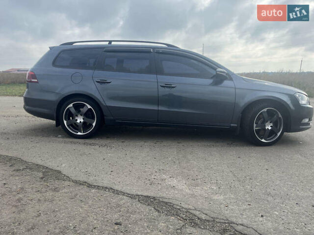 Серый Фольксваген Пассат, объемом двигателя 1.6 л и пробегом 333 тыс. км за 9300 $, фото 1 на Automoto.ua