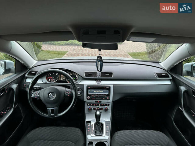 Серый Фольксваген Пассат, объемом двигателя 1.97 л и пробегом 260 тыс. км за 9850 $, фото 30 на Automoto.ua