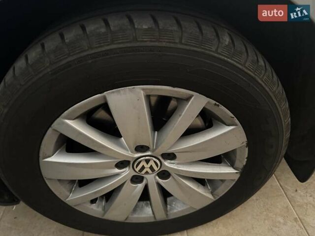 Серый Фольксваген Пассат, объемом двигателя 1.39 л и пробегом 209 тыс. км за 8700 $, фото 22 на Automoto.ua