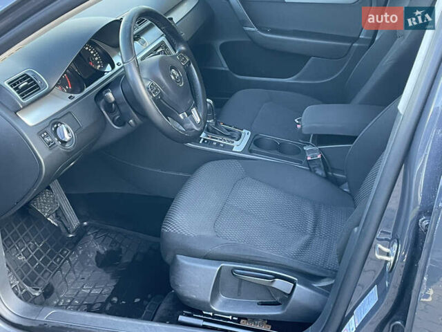 Серый Фольксваген Пассат, объемом двигателя 1.97 л и пробегом 282 тыс. км за 9700 $, фото 14 на Automoto.ua