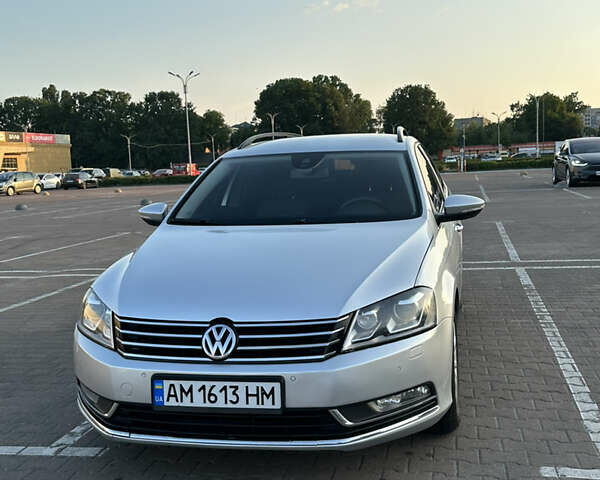 Серый Фольксваген Пассат, объемом двигателя 2 л и пробегом 280 тыс. км за 10000 $, фото 3 на Automoto.ua