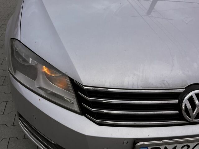 Серый Фольксваген Пассат, объемом двигателя 2 л и пробегом 239 тыс. км за 10300 $, фото 3 на Automoto.ua