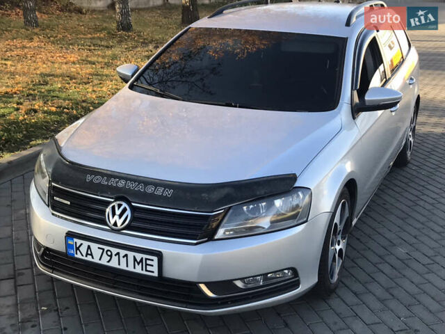Сірий Фольксваген Пассат, об'ємом двигуна 1.6 л та пробігом 282 тис. км за 7500 $, фото 3 на Automoto.ua