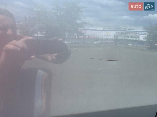 Сірий Фольксваген Пассат, об'ємом двигуна 1.6 л та пробігом 322 тис. км за 9000 $, фото 8 на Automoto.ua