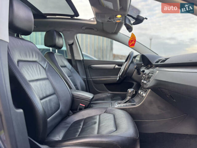 Сірий Фольксваген Пассат, об'ємом двигуна 1.6 л та пробігом 240 тис. км за 10350 $, фото 47 на Automoto.ua