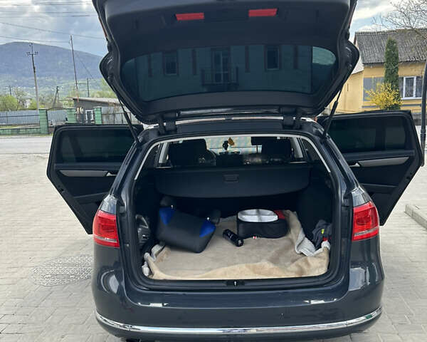 Сірий Фольксваген Пассат, об'ємом двигуна 2 л та пробігом 209 тис. км за 13050 $, фото 55 на Automoto.ua