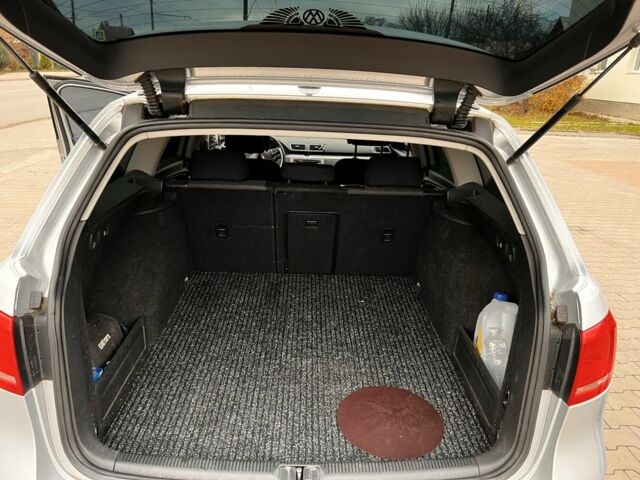 Серый Фольксваген Пассат, объемом двигателя 2 л и пробегом 239 тыс. км за 10300 $, фото 16 на Automoto.ua