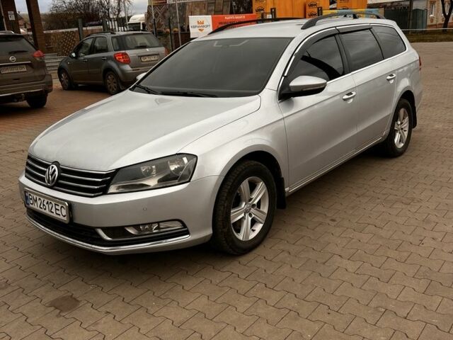 Серый Фольксваген Пассат, объемом двигателя 2 л и пробегом 239 тыс. км за 10300 $, фото 1 на Automoto.ua