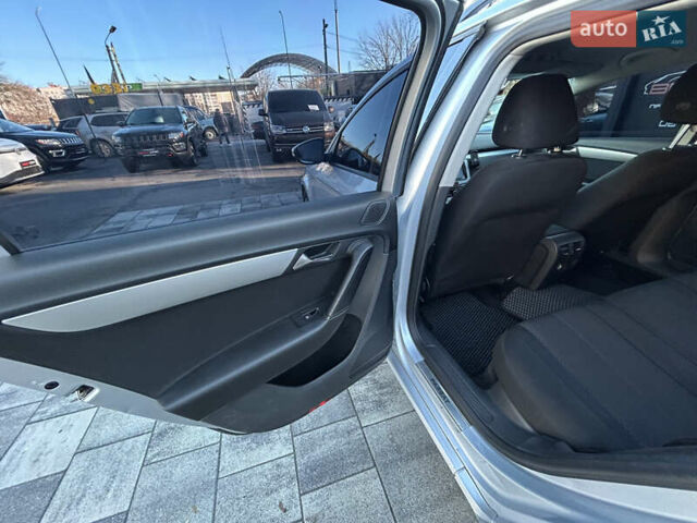 Серый Фольксваген Пассат, объемом двигателя 1.97 л и пробегом 145 тыс. км за 9999 $, фото 19 на Automoto.ua