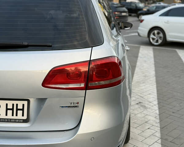 Сірий Фольксваген Пассат, об'ємом двигуна 1.6 л та пробігом 323 тис. км за 10800 $, фото 11 на Automoto.ua