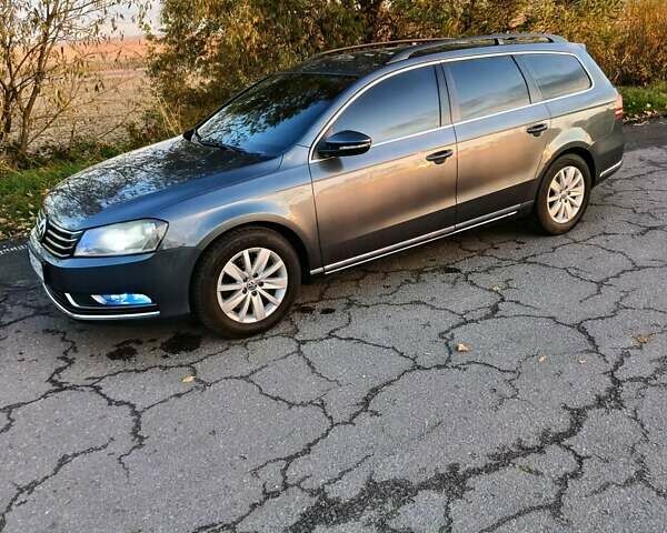 Серый Фольксваген Пассат, объемом двигателя 1.6 л и пробегом 218 тыс. км за 11500 $, фото 17 на Automoto.ua