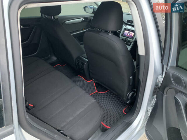 Серый Фольксваген Пассат, объемом двигателя 1.97 л и пробегом 270 тыс. км за 8900 $, фото 10 на Automoto.ua