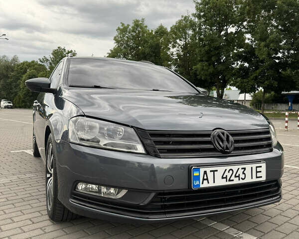 Серый Фольксваген Пассат, объемом двигателя 1.97 л и пробегом 207 тыс. км за 11500 $, фото 1 на Automoto.ua