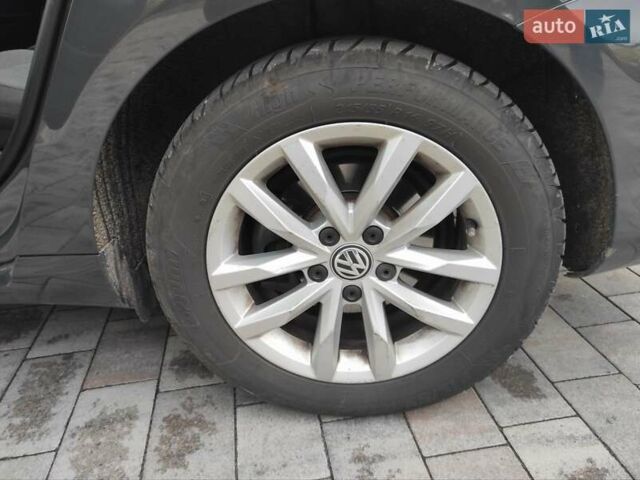 Серый Фольксваген Пассат, объемом двигателя 2 л и пробегом 320 тыс. км за 12500 $, фото 14 на Automoto.ua