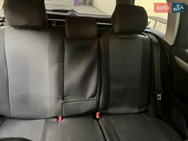 Сірий Фольксваген Пассат, об'ємом двигуна 1.97 л та пробігом 255 тис. км за 11600 $, фото 10 на Automoto.ua