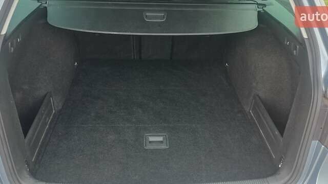 Серый Фольксваген Пассат, объемом двигателя 1.4 л и пробегом 177 тыс. км за 14165 $, фото 10 на Automoto.ua