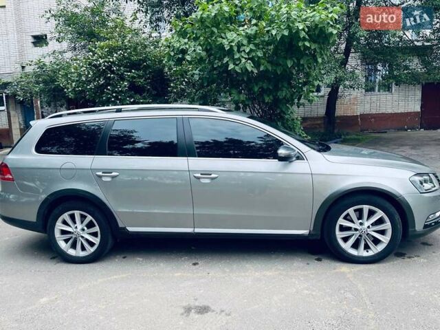 Серый Фольксваген Пассат, объемом двигателя 1.97 л и пробегом 285 тыс. км за 12600 $, фото 2 на Automoto.ua