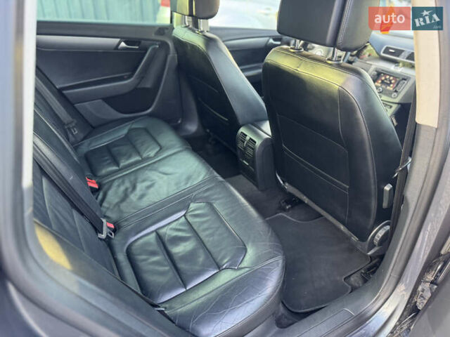 Сірий Фольксваген Пассат, об'ємом двигуна 1.6 л та пробігом 240 тис. км за 10350 $, фото 25 на Automoto.ua