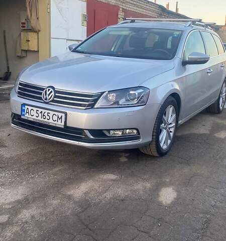 Серый Фольксваген Пассат, объемом двигателя 1.97 л и пробегом 238 тыс. км за 12000 $, фото 10 на Automoto.ua