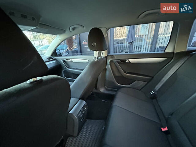 Серый Фольксваген Пассат, объемом двигателя 1.97 л и пробегом 145 тыс. км за 9999 $, фото 21 на Automoto.ua