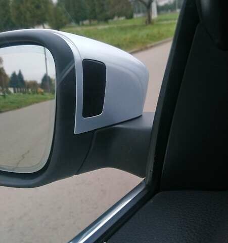 Серый Фольксваген Пассат, объемом двигателя 2 л и пробегом 224 тыс. км за 12900 $, фото 49 на Automoto.ua