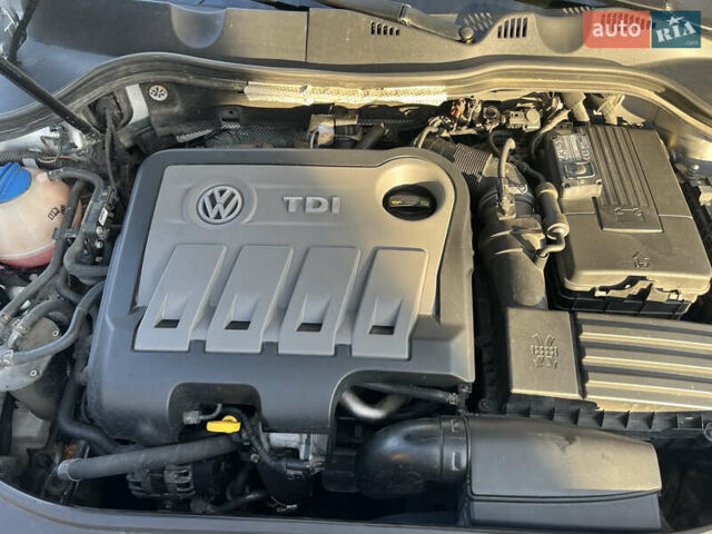 Серый Фольксваген Пассат, объемом двигателя 1.97 л и пробегом 275 тыс. км за 11200 $, фото 8 на Automoto.ua