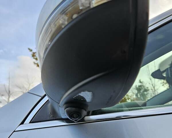 Фольксваген Пассат 2013 в Новояворовск на Automoto.ua Серый Фольксваген Пассат, объемом двигателя 1.97 л и пробегом 283 тыс. км за 11690 $, фото 34 на Automoto.ua