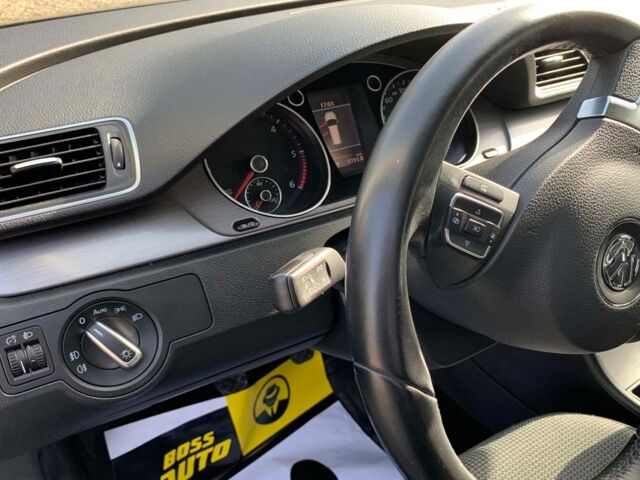 Сірий Фольксваген Пассат, об'ємом двигуна 2 л та пробігом 200 тис. км за 11899 $, фото 15 на Automoto.ua