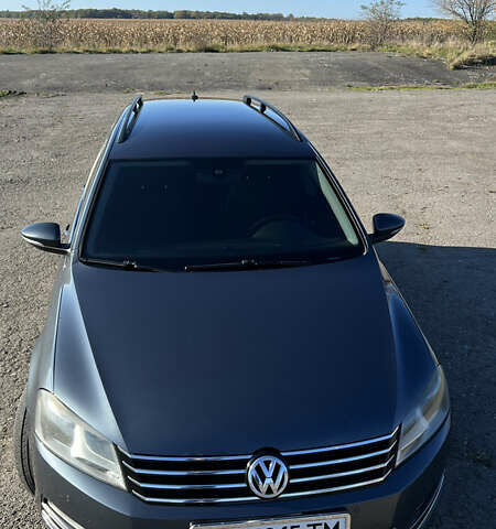 Серый Фольксваген Пассат, объемом двигателя 1.6 л и пробегом 237 тыс. км за 9900 $, фото 14 на Automoto.ua