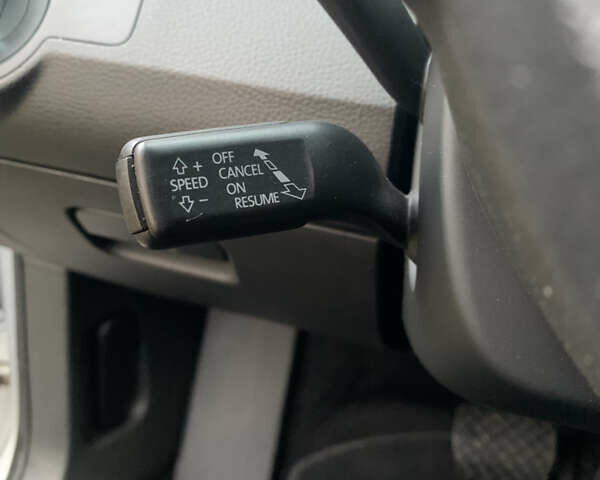 Серый Фольксваген Пассат, объемом двигателя 2 л и пробегом 284 тыс. км за 12850 $, фото 103 на Automoto.ua