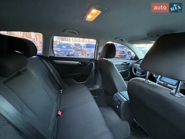 Серый Фольксваген Пассат, объемом двигателя 1.97 л и пробегом 145 тыс. км за 9999 $, фото 25 на Automoto.ua