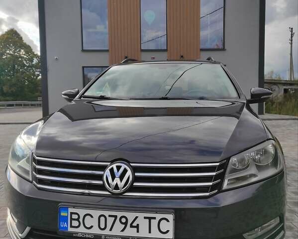 Серый Фольксваген Пассат, объемом двигателя 2 л и пробегом 320 тыс. км за 12500 $, фото 2 на Automoto.ua