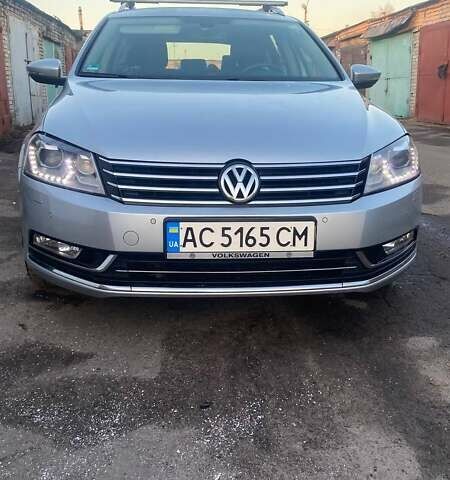 Серый Фольксваген Пассат, объемом двигателя 1.97 л и пробегом 238 тыс. км за 12000 $, фото 9 на Automoto.ua