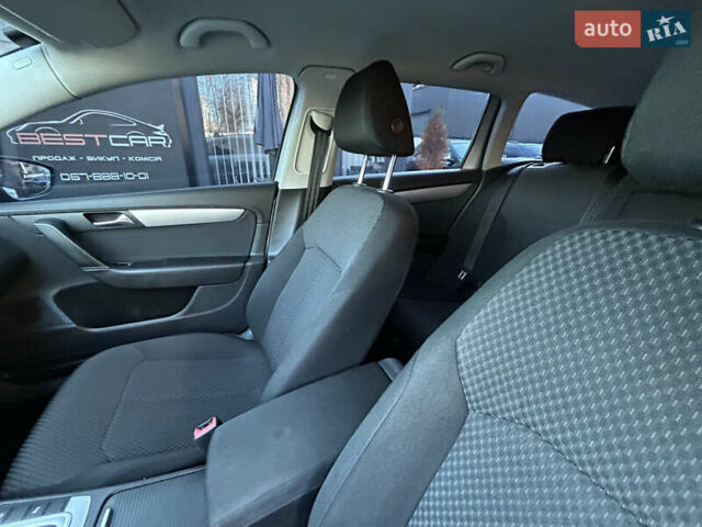 Серый Фольксваген Пассат, объемом двигателя 1.97 л и пробегом 145 тыс. км за 9999 $, фото 18 на Automoto.ua