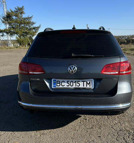 Серый Фольксваген Пассат, объемом двигателя 1.6 л и пробегом 237 тыс. км за 9900 $, фото 10 на Automoto.ua