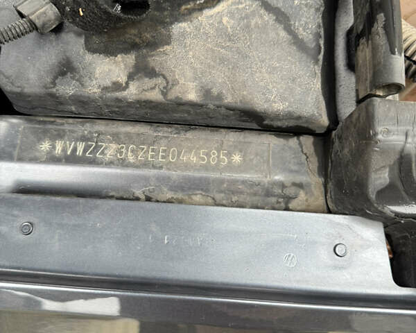 Сірий Фольксваген Пассат, об'ємом двигуна 1.6 л та пробігом 220 тис. км за 9500 $, фото 8 на Automoto.ua