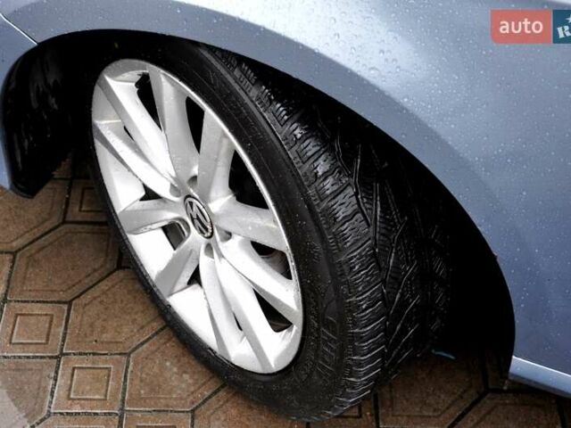 Серый Фольксваген Пассат, объемом двигателя 1.6 л и пробегом 280 тыс. км за 8800 $, фото 34 на Automoto.ua