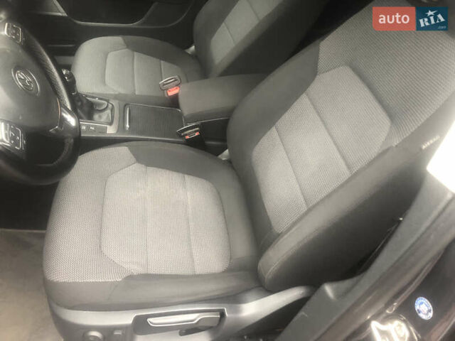 Серый Фольксваген Пассат, объемом двигателя 1.97 л и пробегом 256 тыс. км за 10899 $, фото 17 на Automoto.ua