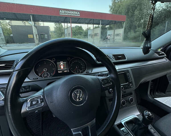 Серый Фольксваген Пассат, объемом двигателя 1.97 л и пробегом 268 тыс. км за 11300 $, фото 13 на Automoto.ua